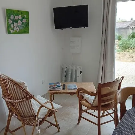 Jasmin * Baignes-Sainte-Radegonde