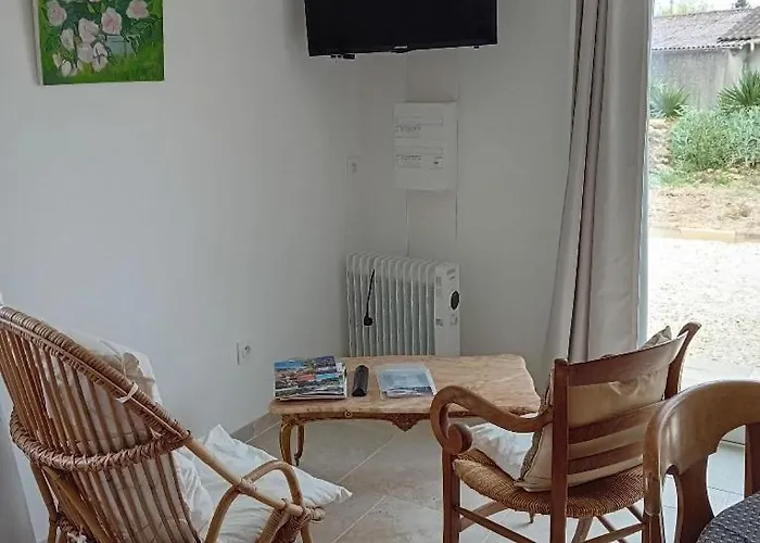 Jasmin * Baignes-Sainte-Radegonde